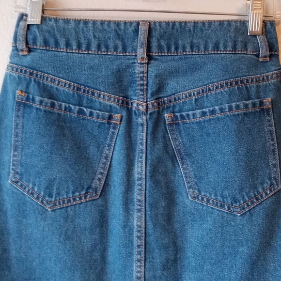 Forever 21 blue jeans skirt - Picture 6 of 7